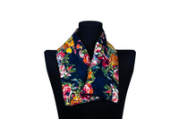 Pure Botanical's Organic Heated & Cooling Neck Wrap, With Removeable Outer Cover In Botanist's Essay